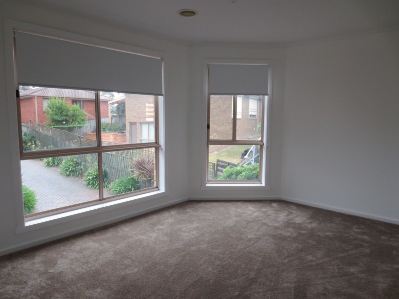 3/2 Romeo Court, Mill Park VIC 3082