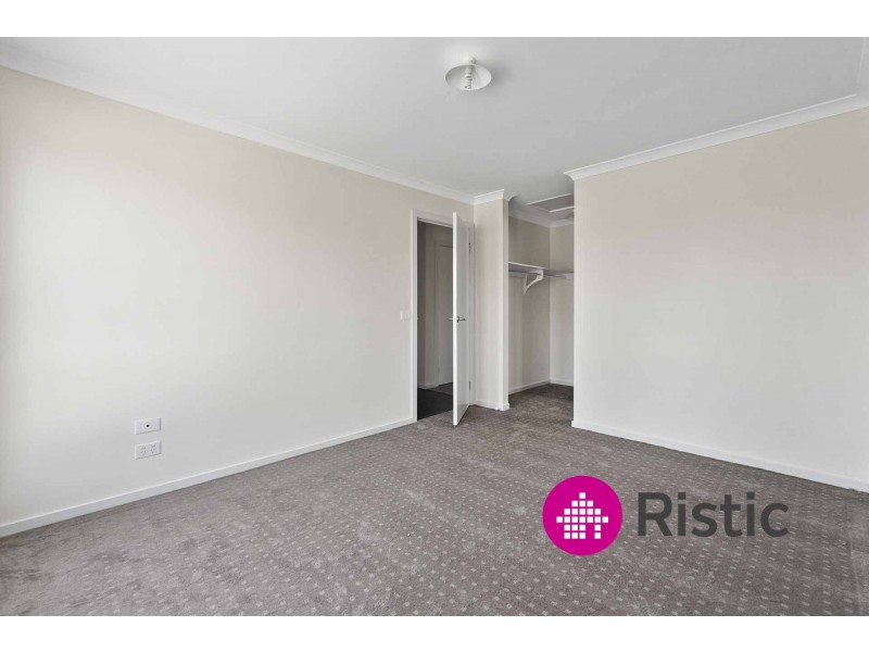 7 Miranda Drive, Doreen VIC 3754