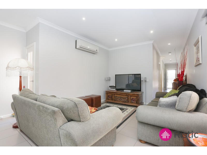 42 Coleridge Way, South Morang VIC 3752