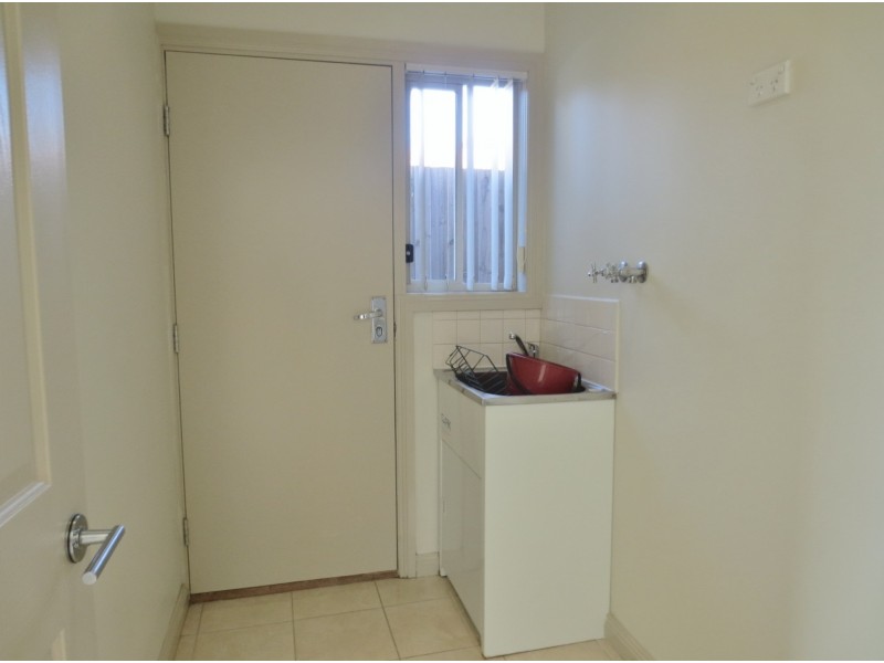 13/45 Ancona Drive, Mill Park VIC 3082