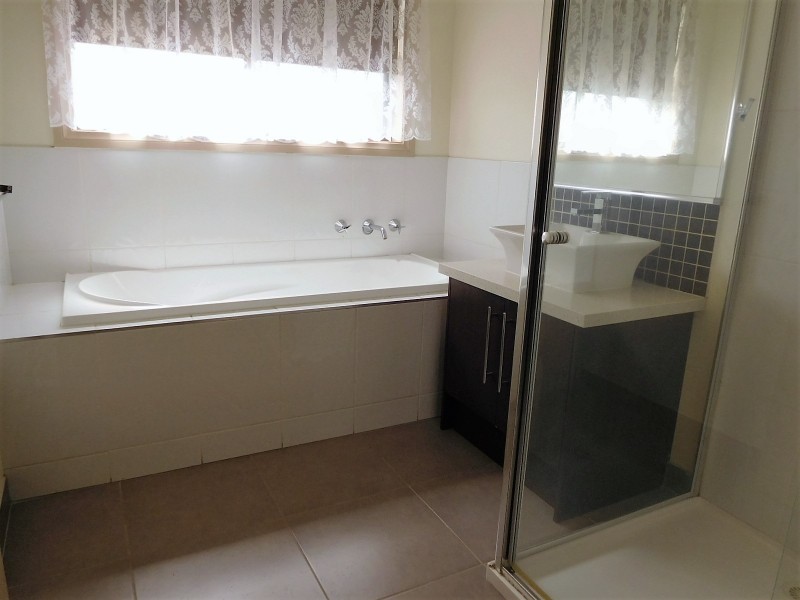 74 Corringa Way, Craigieburn VIC 3064
