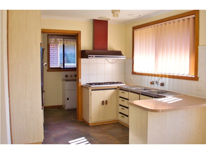 71 Freeman Crescent, Mill Park VIC 3082