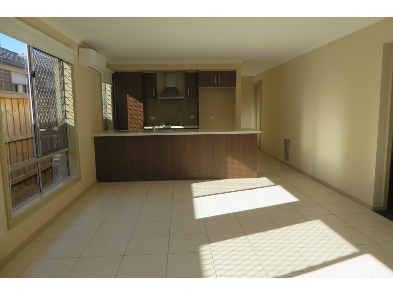 25 Heddle Parade, Mernda VIC 3754