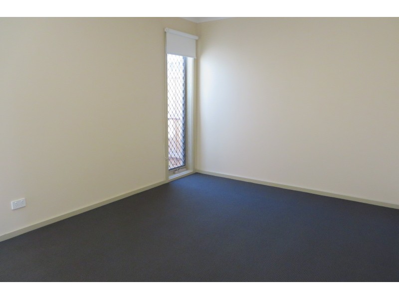 25 Heddle Parade, Mernda VIC 3754