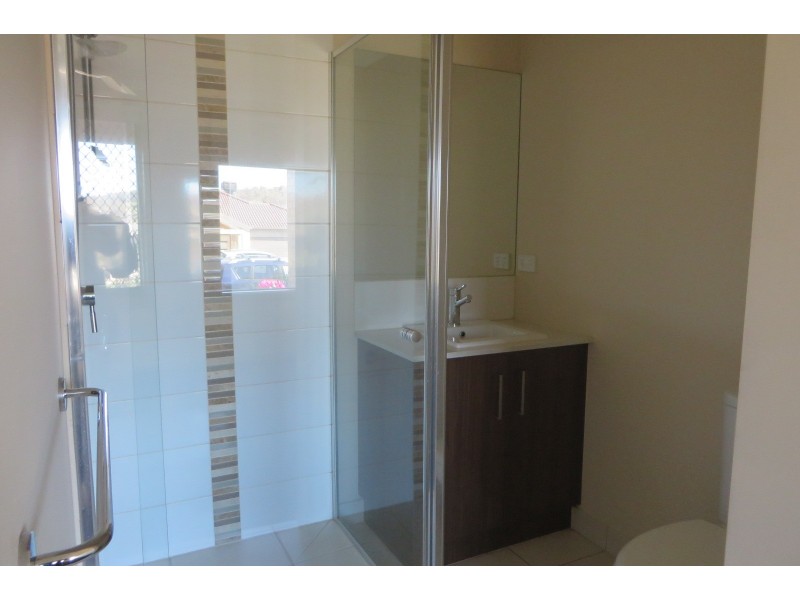 25 Heddle Parade, Mernda VIC 3754