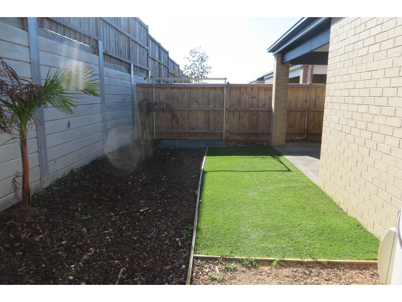 25 Heddle Parade, Mernda VIC 3754