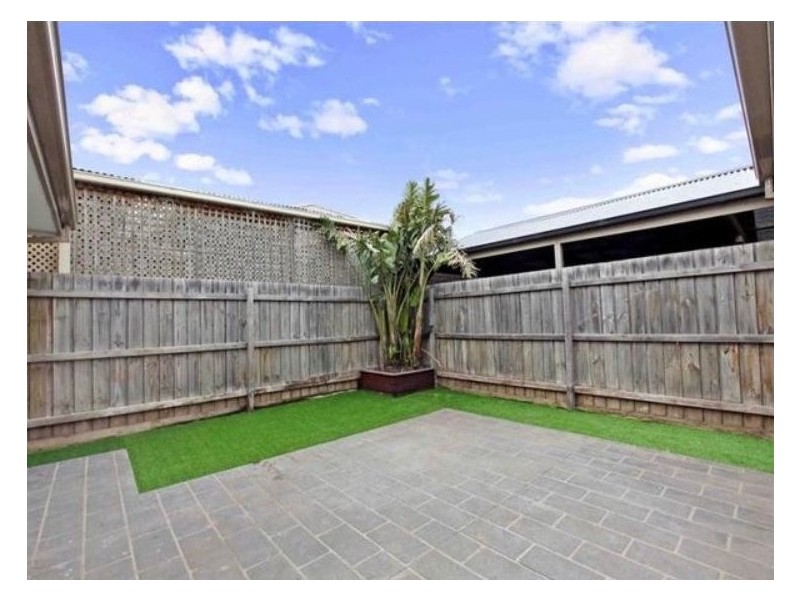 6 Madden Drive, South Morang VIC 3752