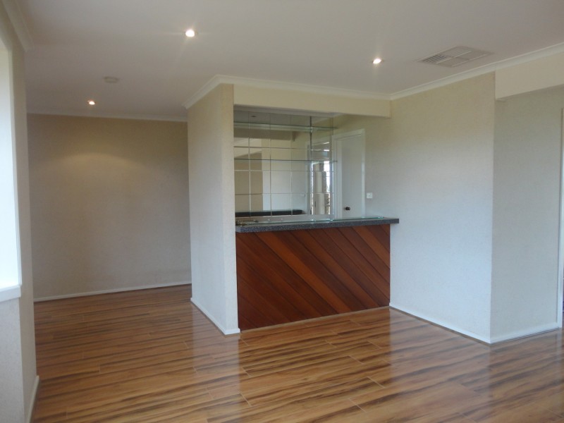 12 Monterey Court, Mill Park VIC 3082