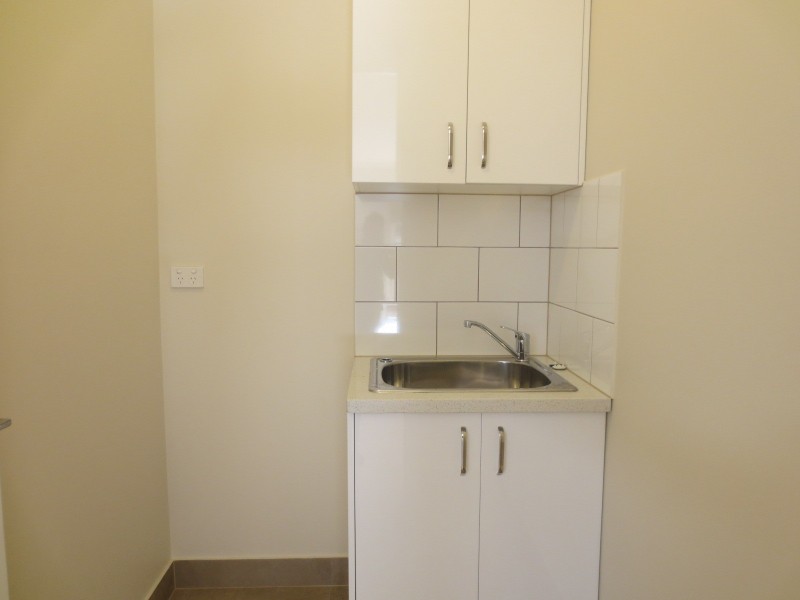 1/2 Woolnough Drive, Epping VIC 3076