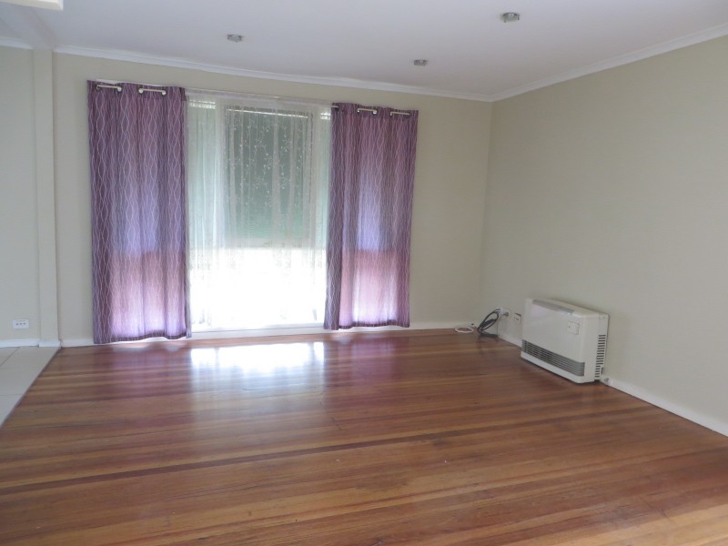 18 Menzies Parade, Lalor VIC 3075