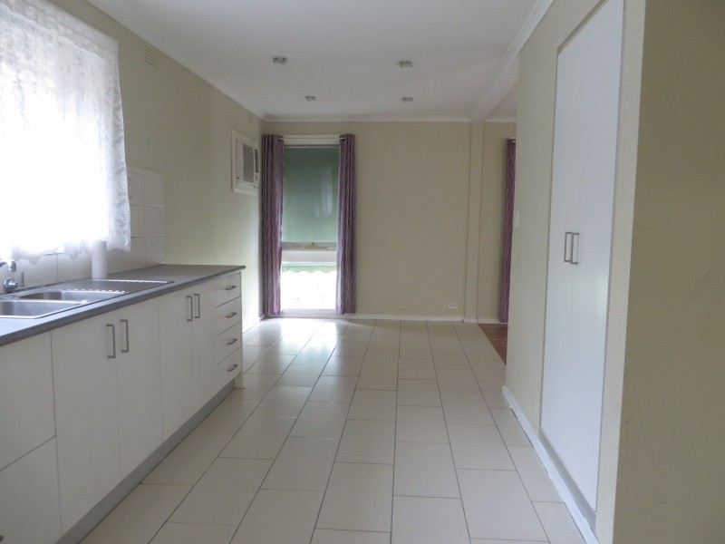 18 Menzies Parade, Lalor VIC 3075