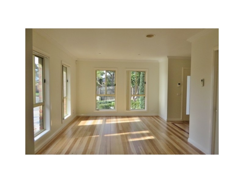 1/11 Payne Place, South Morang VIC 3752