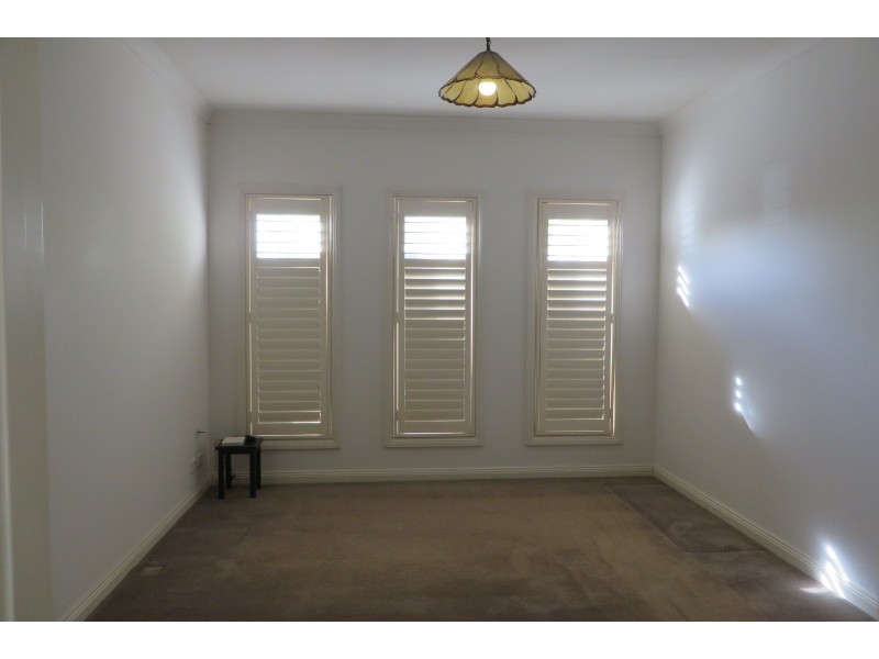 23 Torbreck Avenue, South Morang VIC 3752