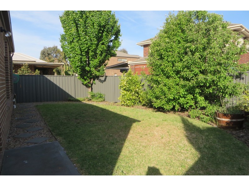 23 Torbreck Avenue, South Morang VIC 3752