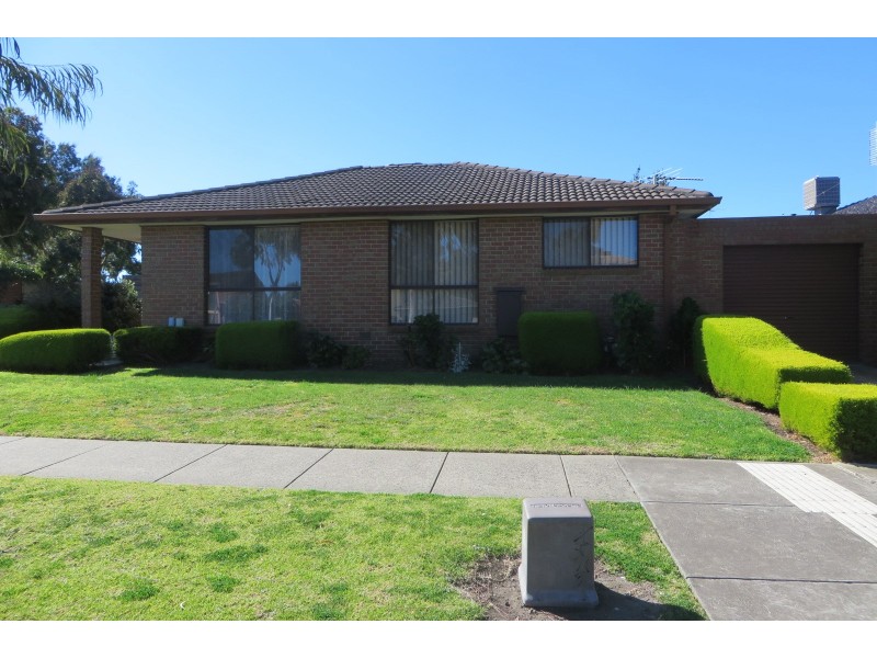 38 Prince Of Wales Avenue, Mill Park VIC 3082