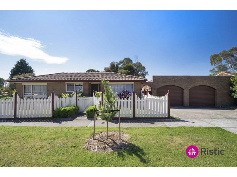 2 Christie Avenue, Mill Park VIC 3082