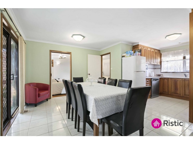 2 Christie Avenue, Mill Park VIC 3082