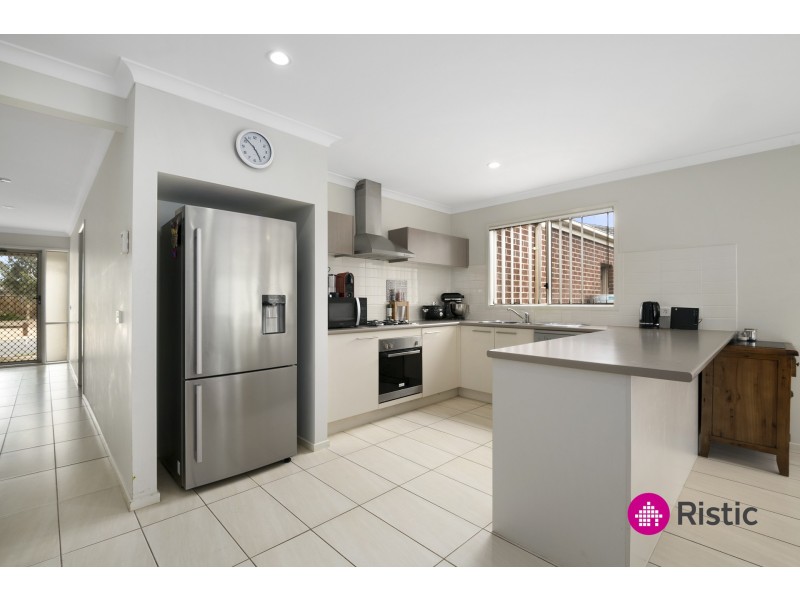 31 Sanctum Circuit, Doreen VIC 3754