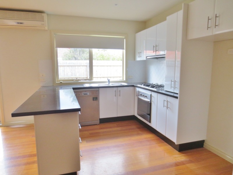 2/116 Ford Street, Ivanhoe VIC 3079