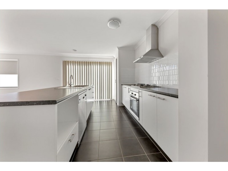 9 Kingview Place, Mernda VIC 3754