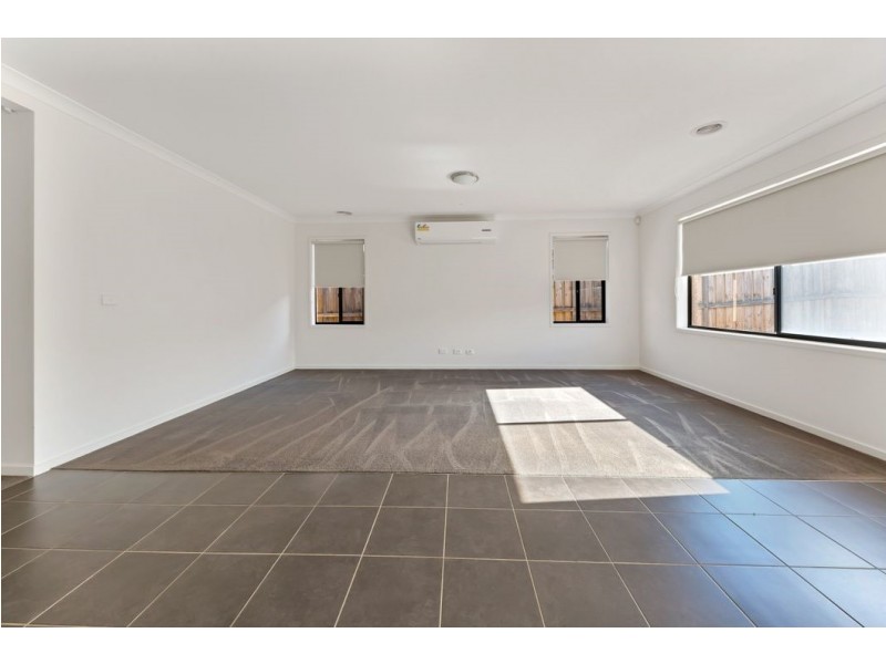 9 Kingview Place, Mernda VIC 3754