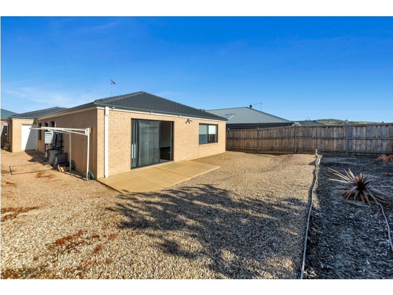 9 Kingview Place, Mernda VIC 3754