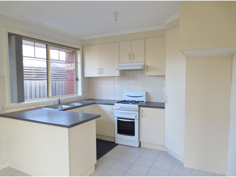 34 Nirvana Drive, South Morang VIC 3752