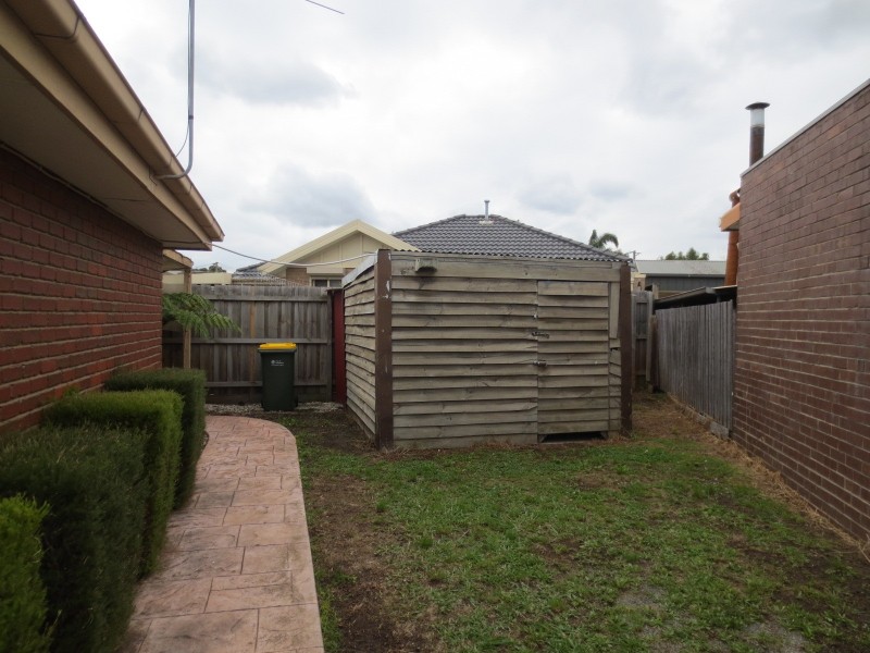 9 Irons Court, Epping VIC 3076