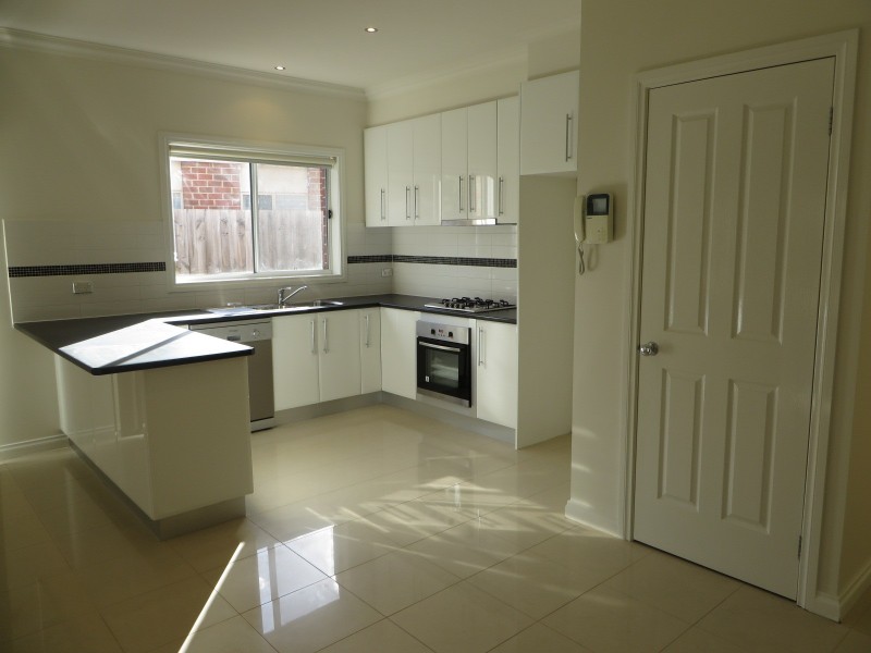 23 Paringa Avenue, South Morang VIC 3752