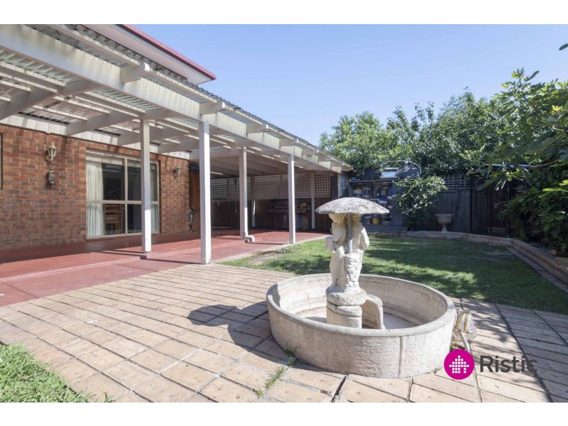 4 Tova Court, Epping VIC 3076