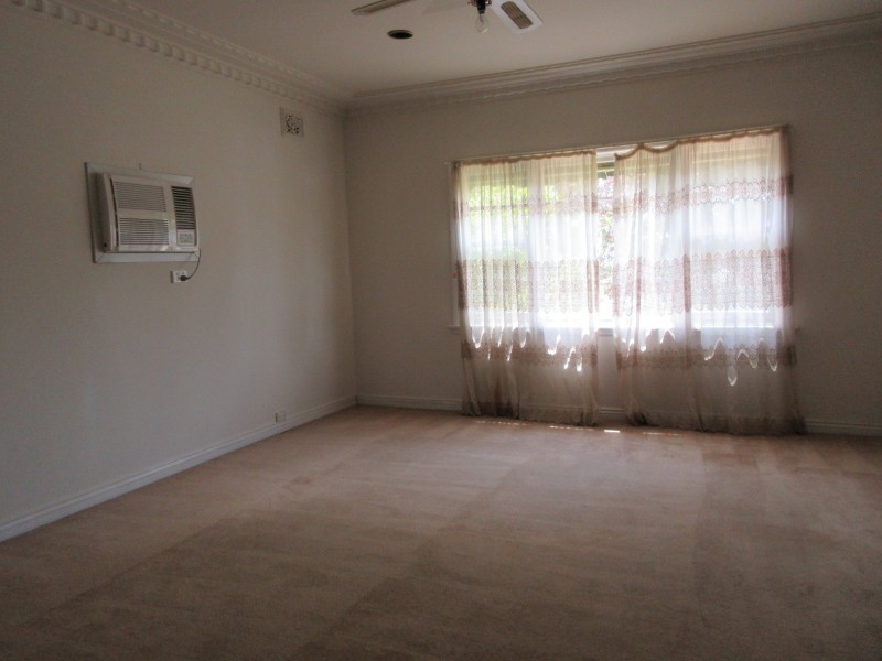 51 Scott Grove, Kingsbury VIC 3083