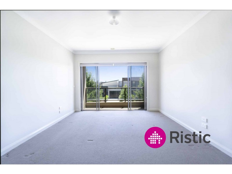7 Cavell Drive, Craigieburn VIC 3064