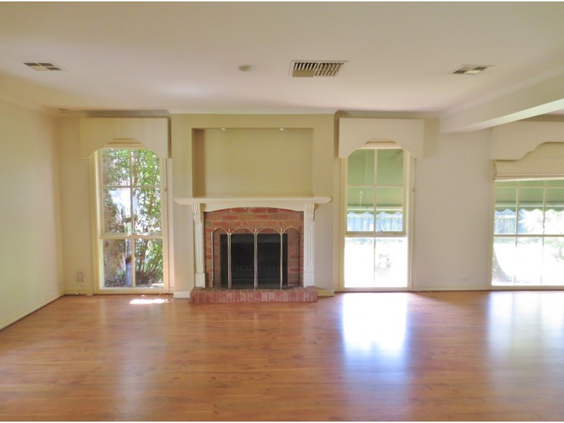 193 Childs Road, Mill Park VIC 3082