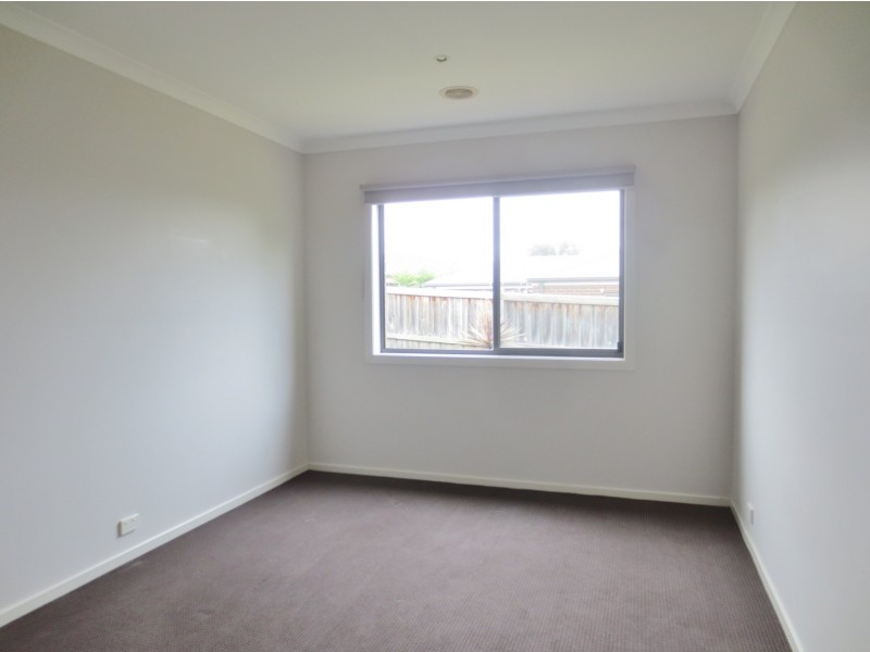 15 Breenview Place, Doreen VIC 3754