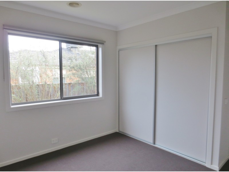 15 Breenview Place, Doreen VIC 3754