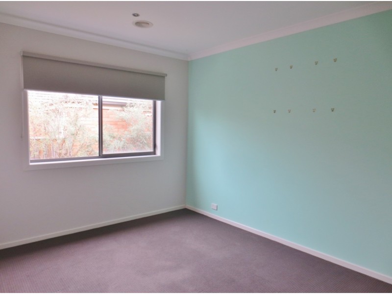 15 Breenview Place, Doreen VIC 3754