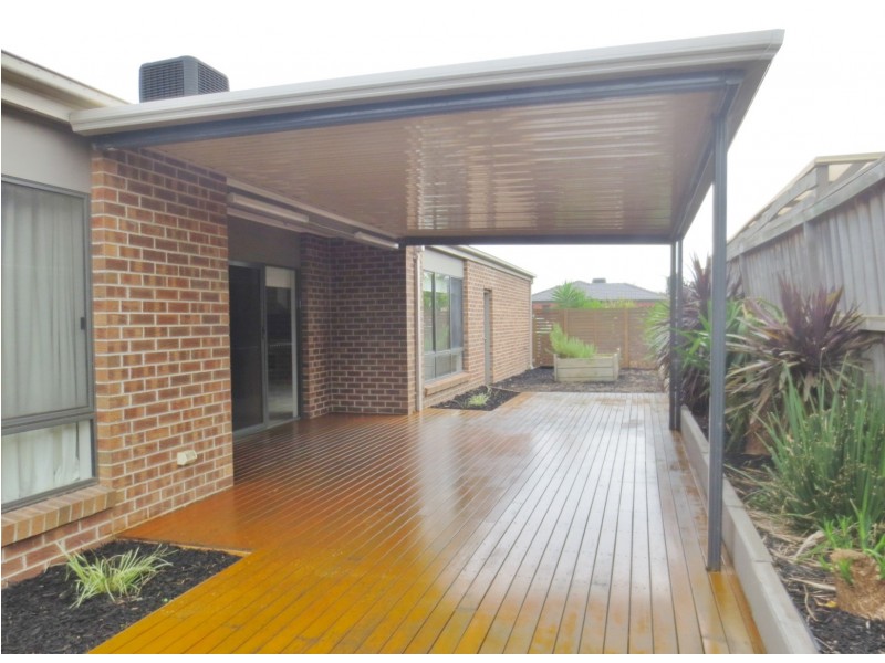 15 Breenview Place, Doreen VIC 3754