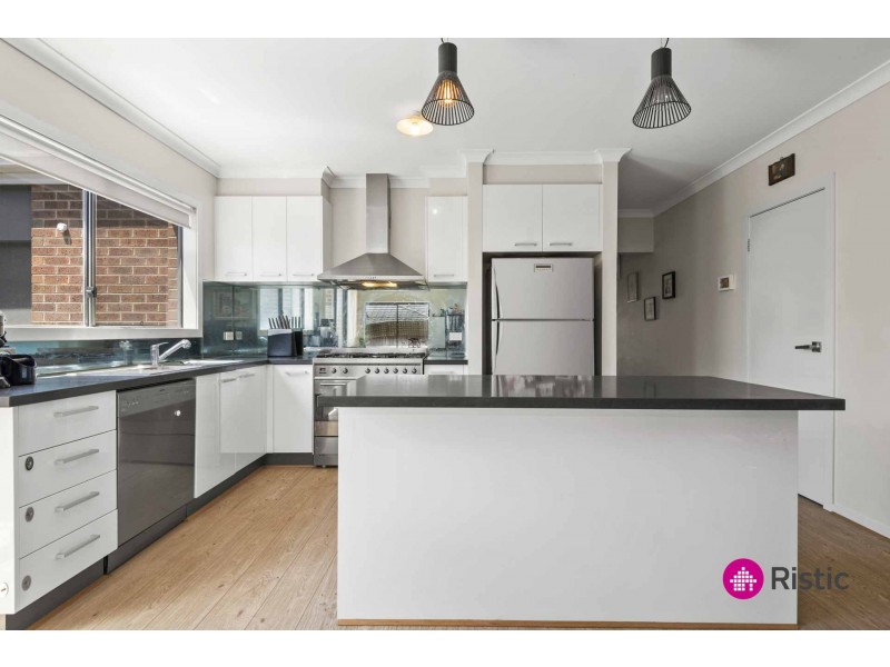 7 Sunridge Drive, Mernda VIC 3754