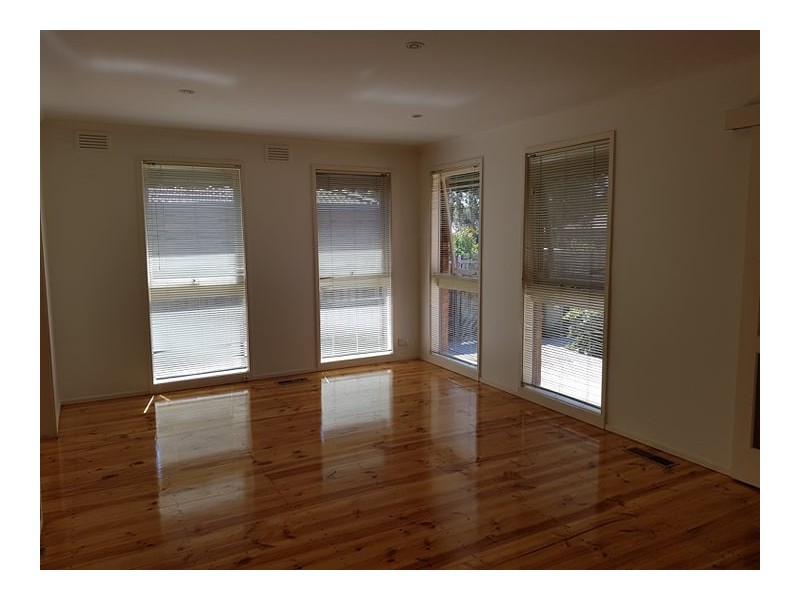 62 Mill Park Drive, Mill Park VIC 3082