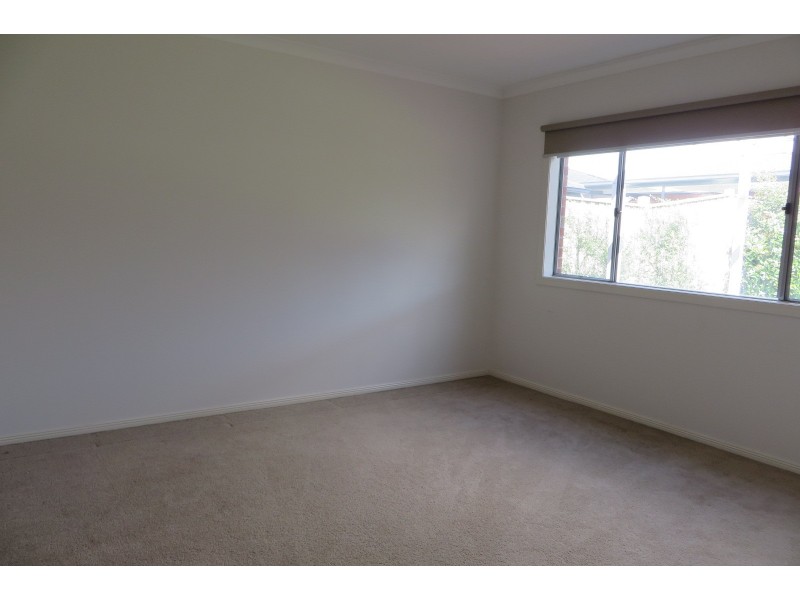 11 Elloura Avenue, Wollert VIC 3750