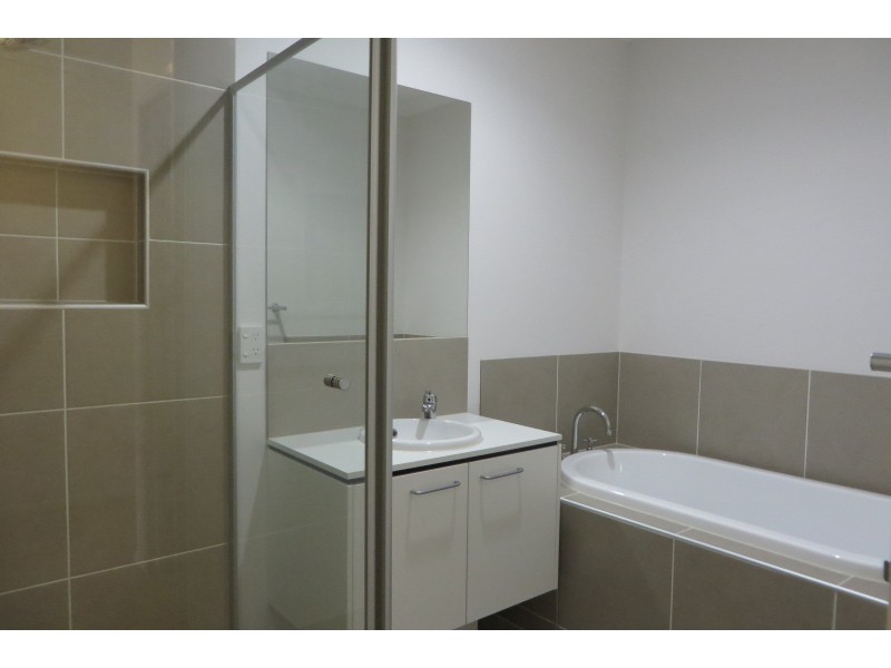 11 Elloura Avenue, Wollert VIC 3750