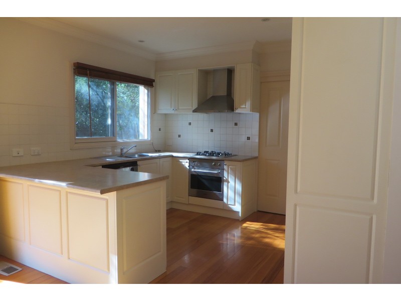 2/35 Coventry Street, Montmorency VIC 3094