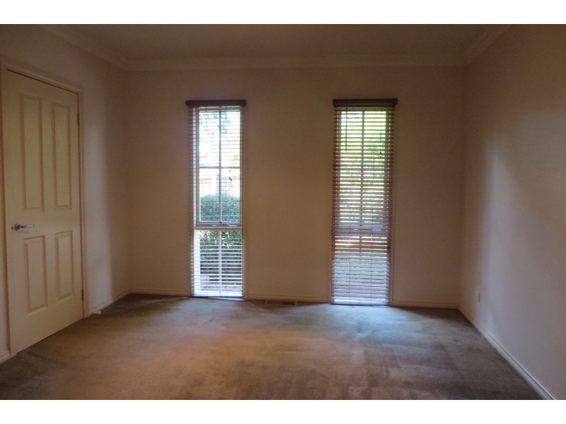 2/35 Coventry Street, Montmorency VIC 3094