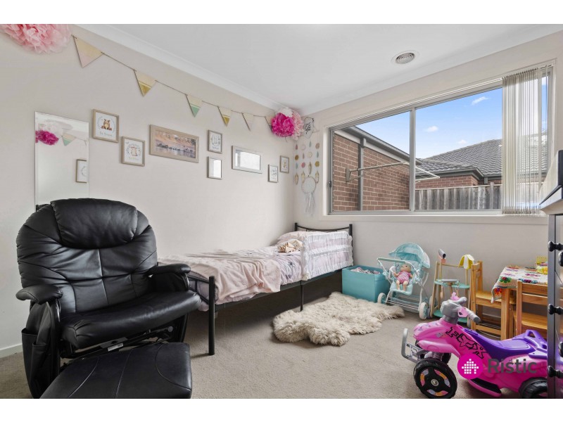 14 Fleetwood Drive, Doreen VIC 3754