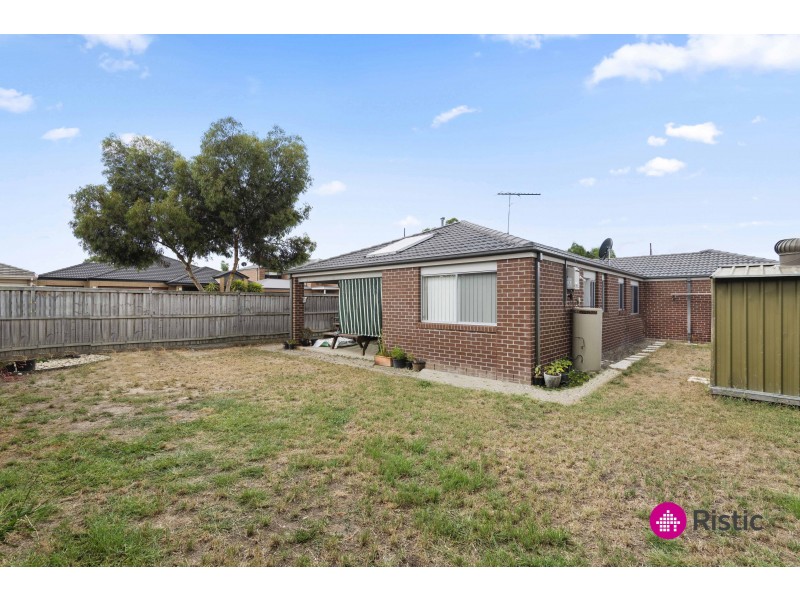 14 Fleetwood Drive, Doreen VIC 3754