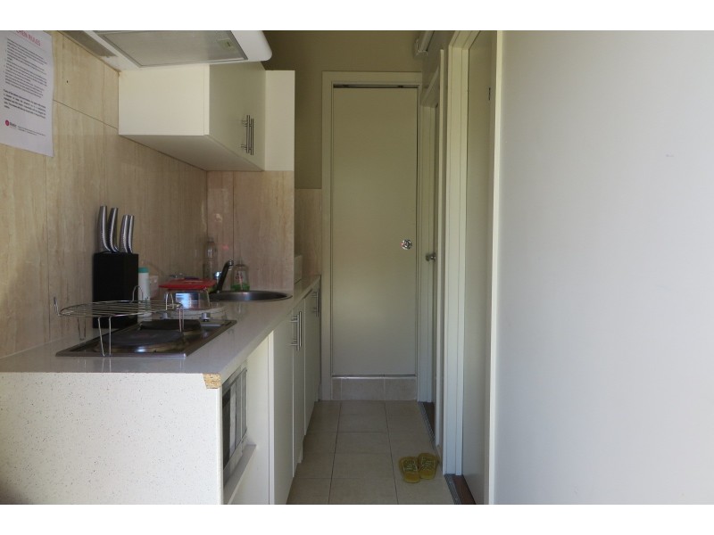 Room 8/96 Dunne Street, Kingsbury VIC 3083