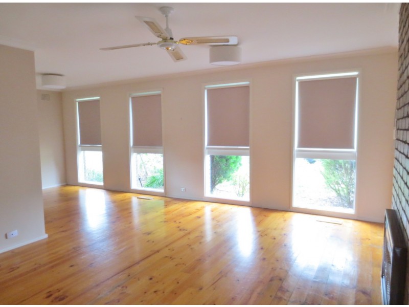 10 Severn Street, Epping VIC 3076