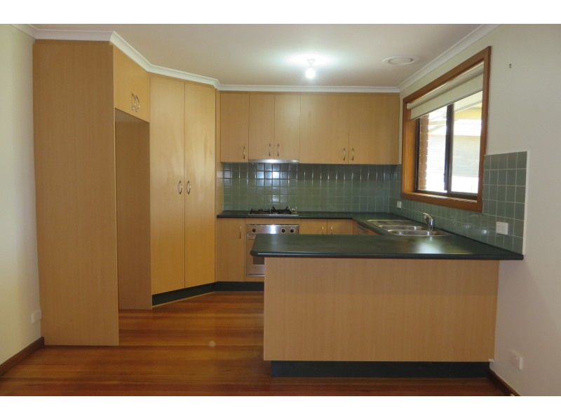 23 Boyle Crescent, Mill Park VIC 3082