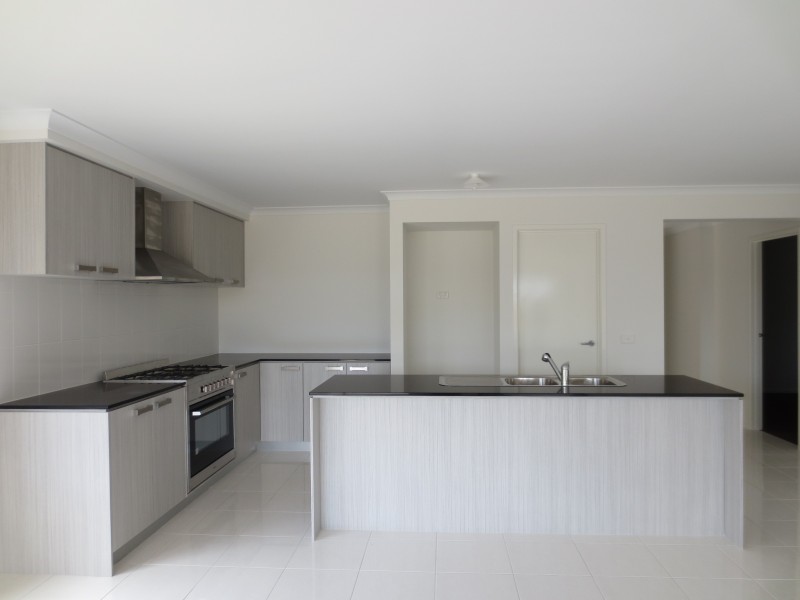 32 Maremma Drive, Mernda VIC 3754