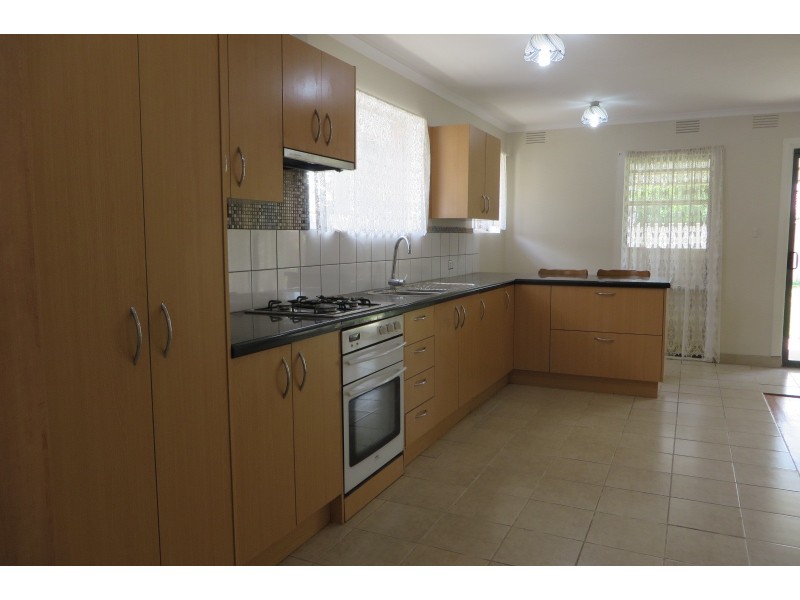 5 Delta Court, Thomastown VIC 3074